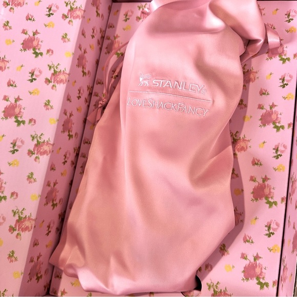 Stanley x LoveShackFancy Ibiza Sunset 30oz IceFlow 2.0 Flip Straw Tumbler Cup - Picture 10 of 15